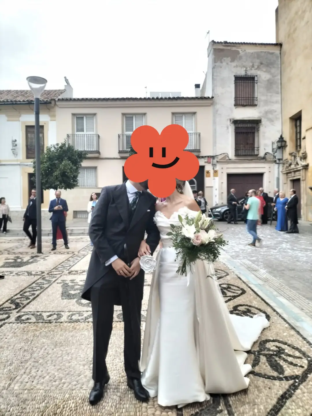 Vestido de novia Mila Nova Luciana 2024 talla 40 con sobrefalda 