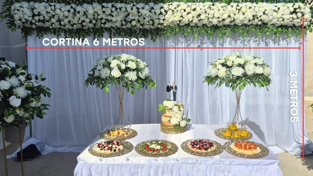 Soporte de metal para arreglo floral